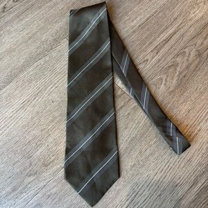 Giorgio Armani Collezioni Men's Italian Silk Tie - Olive Gray Stripes, Old Money
